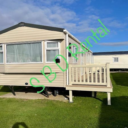 Summer Breeze Deluxe Caravan Rental Saint Osyth Bagian luar foto